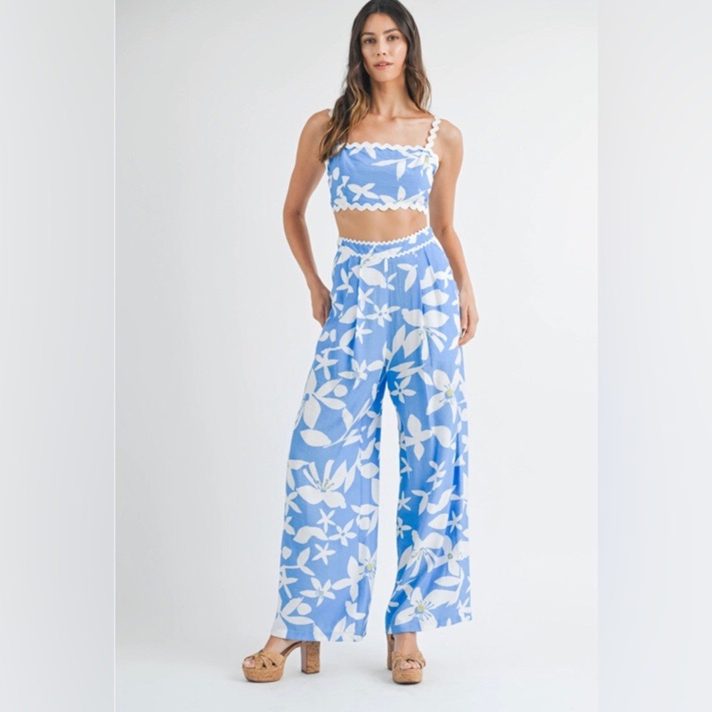 Mable Blue Floral Two Piece Pant Set